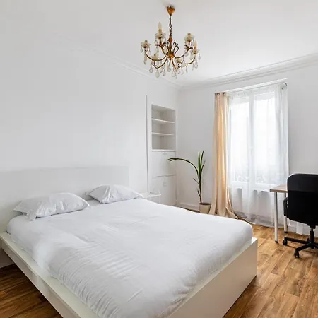 Апартаменты Guestready - Comfortable Nest In La Chapelle Париж