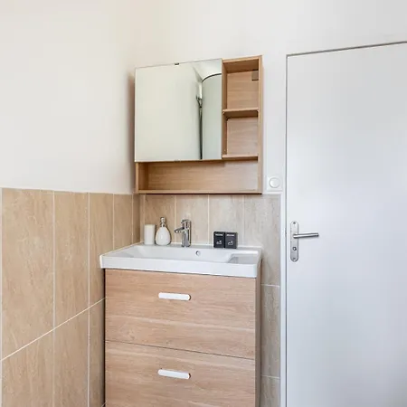 Guestready - Comfortable Nest In La Chapelle Париж